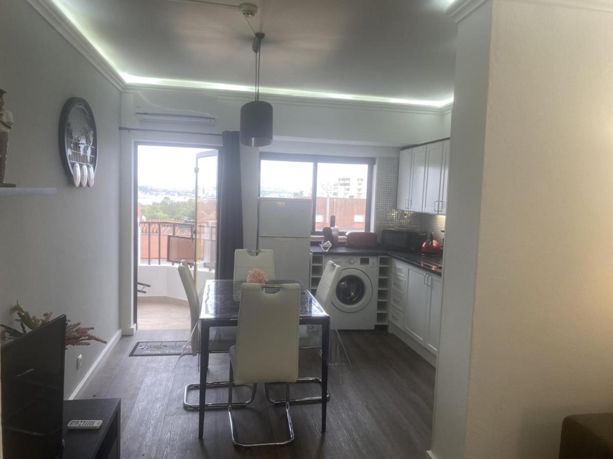 Seas The Day Apartment ปอร์ติเมา ภายนอก รูปภาพ